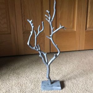 Silver tree jewelry organizer